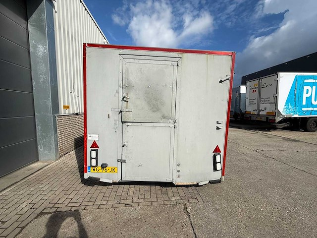 Verkoopwagen foodtruck schamelwagen - afbeelding 4 van  33