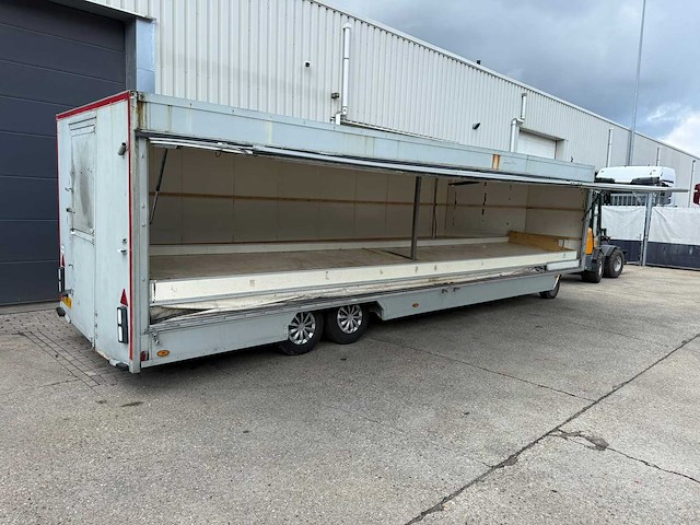 Verkoopwagen foodtruck schamelwagen - afbeelding 1 van  33