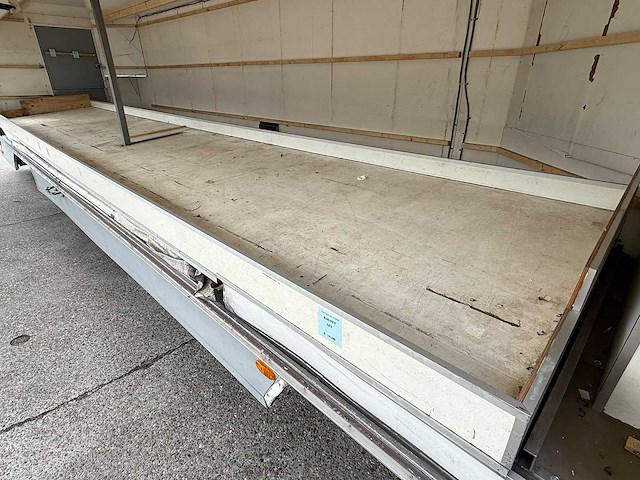 Verkoopwagen foodtruck schamelwagen - afbeelding 20 van  33