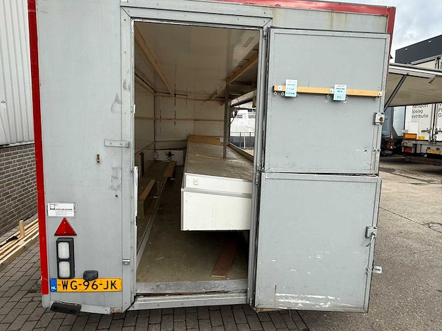 Verkoopwagen foodtruck schamelwagen - afbeelding 21 van  33