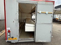 Verkoopwagen foodtruck schamelwagen - afbeelding 21 van  33