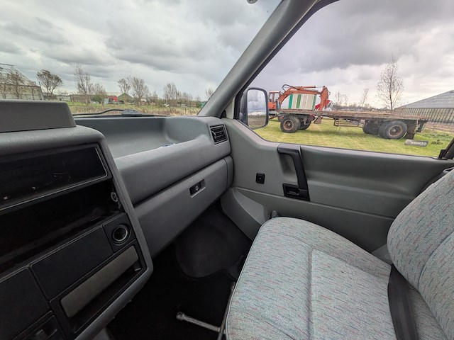 Verlengde camperbus volkswagen, t4 transporter, bouwjaar 1992 - afbeelding 9 van  72