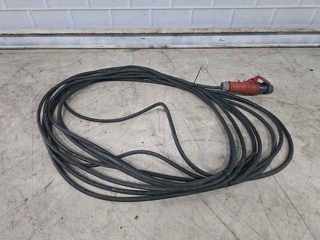 Verlengkabel 25 meter - 380v 32ah - afbeelding 1 van  1
