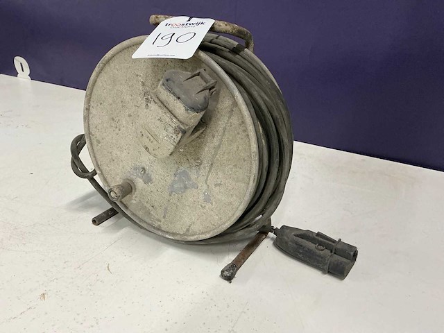 Verlengkabelhaspel - afbeelding 1 van  4