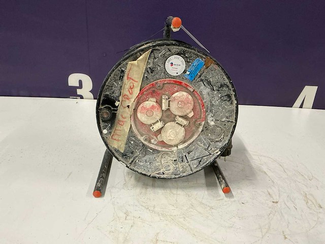 Verlengkabelhaspel - afbeelding 2 van  5