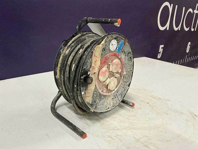 Verlengkabelhaspel - afbeelding 3 van  5