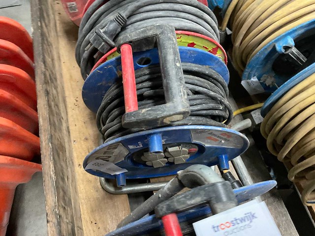 Verlengkabelhaspels (5x) - afbeelding 4 van  5