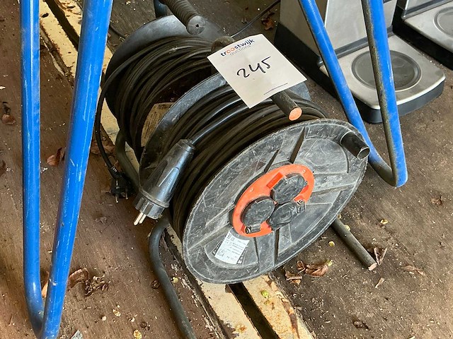 Verlengkabelhaspels en -snoer (2x) - afbeelding 3 van  3