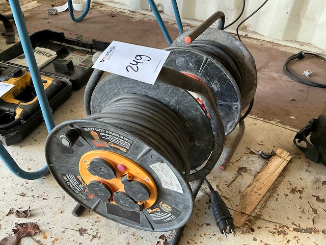 Verlengkabelhaspels en -snoer (2x) - afbeelding 1 van  3