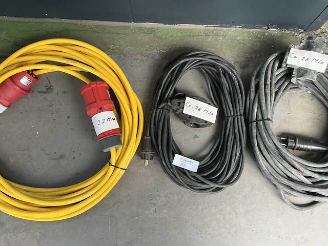Verlengkabelhaspels en -snoer (5x) - afbeelding 3 van  6