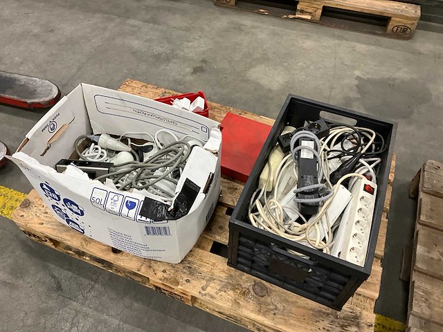 Verlengkabelhaspels en -snoer - afbeelding 1 van  3