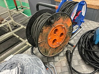 Verlengkabelhaspels en -snoeren - afbeelding 7 van  8
