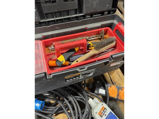 Verlengsnoeren en stekkerblokken - afbeelding 8 van  9