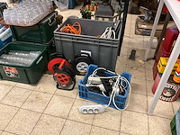 Verlengsnoeren en stekkerdozen - afbeelding 1 van  3