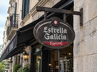 Verlicht reclamebord 'estrella' - afbeelding 1 van  6