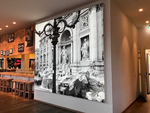 Verlichte canvas "fontana di trevi" - afbeelding 2 van  5