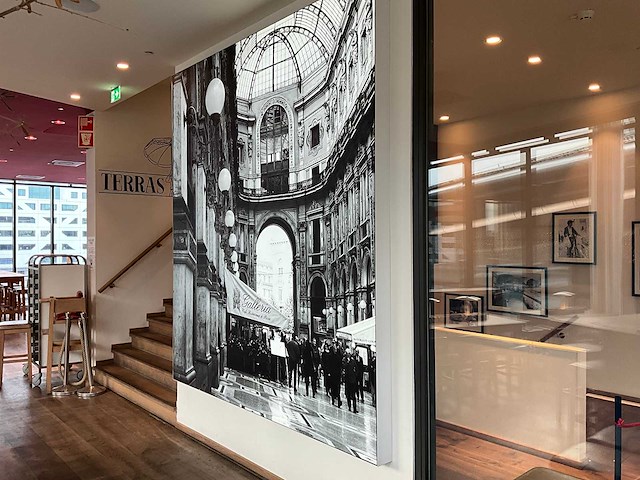 Verlichte canvas "galleria vittorio emanuele ii" - afbeelding 2 van  4