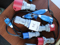 Verloopkabels en -stekkers in diverse uitvoeringen. - afbeelding 2 van  2