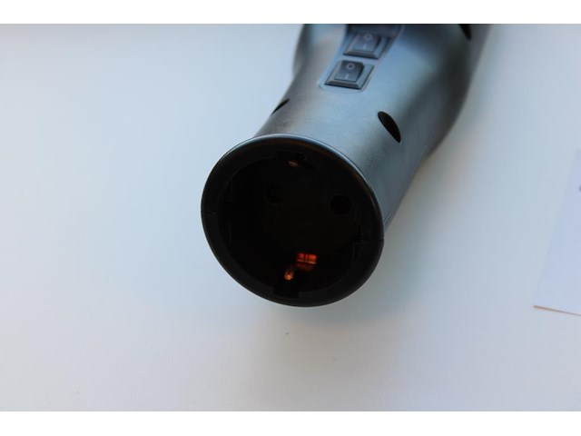 Verloopstekker / adapter metron ac01. type 2 naar schuco (230v). laadpaal gebruiken als stopcontact. - afbeelding 2 van  3