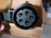 Verloopstekker / adapter metron ac03. type 2 naar cee16 (krachtstroom). auto accu gebruiken als cee16 wcd. - afbeelding 2 van  2