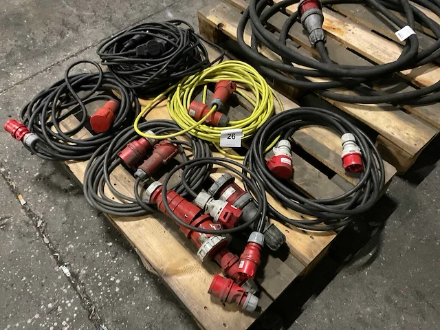 Verloop/verlengkabelhaspels en -snoer (7x) - afbeelding 1 van  8