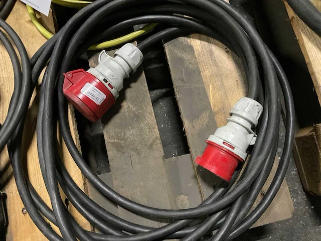 Verloop/verlengkabelhaspels en -snoer (7x) - afbeelding 2 van  8