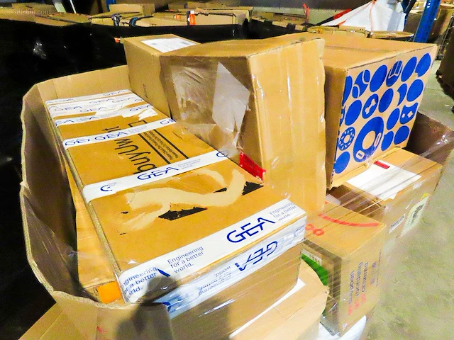 Verloren postpakketten, retouren & overstock -... - afbeelding 2 van  14