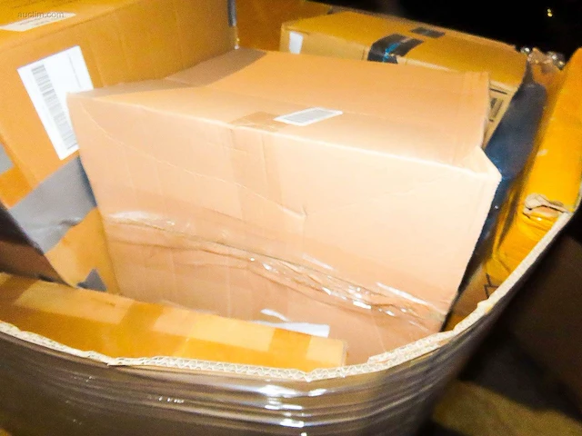 Verloren postpakketten, retouren & overstock -... - afbeelding 4 van  13