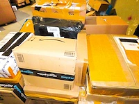 Verloren postpakketten, retouren & overstock -... - afbeelding 13 van  13