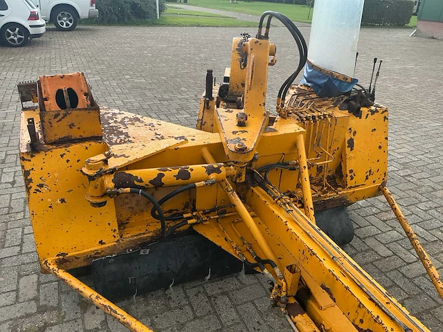 Vermeer aftakasaangedreven hydraulische stobbenfrees/boomstronkenfrees - afbeelding 4 van  27