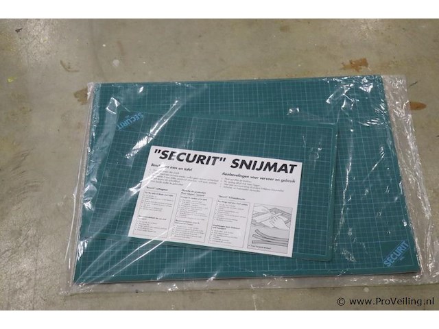 Vermes securit snijmat - afbeelding 1 van  3