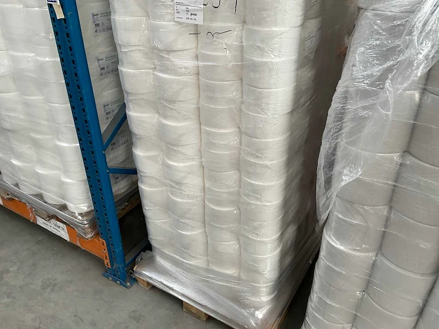 Verpakking á 12 stuks clear+ mini 175mtr toiletrol (47x) - afbeelding 4 van  4