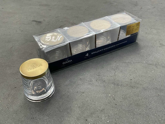 Verpakking á 4 stuks gouda kaarshouder (16x) - afbeelding 1 van  2