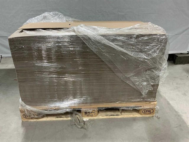 Verpakkingsmateriaal flessen (circa250x) - afbeelding 4 van  5