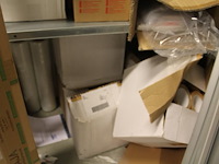 Verpakkingsmaterialen w.o. tape, noppenfolie, zip-zakken en opvulmateriaal. - afbeelding 7 van  7