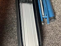 Verplaatsbare beamer, 2 draagbare schermen, philips, zilverkleurig - afbeelding 3 van  8