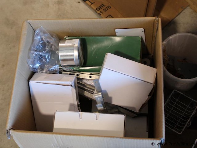 Verrassingspallet - gemengde partij werkplaatsartikelen - afbeelding 5 van  8