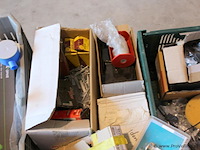 Verrassingspallet - partij beslag, montagemateriaal - afbeelding 5 van  8