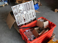 Verrassingspallet - partij design meubelbeslag etc. - afbeelding 1 van  5