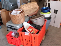 Verrassingspallet - partij huishoudelijke artikelen - afbeelding 1 van  6