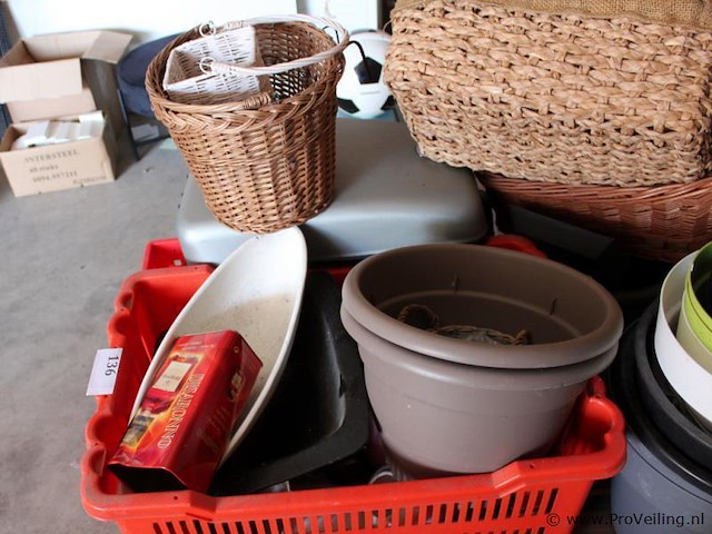 Verrassingspallet - partij huishoudelijke artikelen - afbeelding 2 van  6