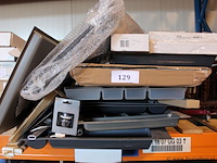 Verrassingspallet - partij keukenonderdelen - afbeelding 1 van  5