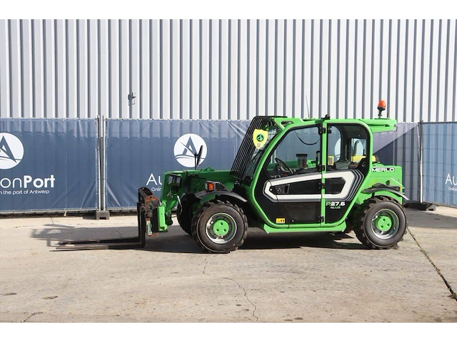 Verreiker merlo merlo p27.6 plus diesel 55kw 2700kg 5.9m 2023 - afbeelding 1 van  1