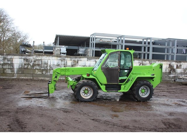 Verreiker merlo p38.14 diesel 3800kg 2006 - afbeelding 1 van  1