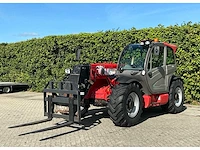 Verreikers, heftrucks, hoogwerkers en overig zwaar materieel