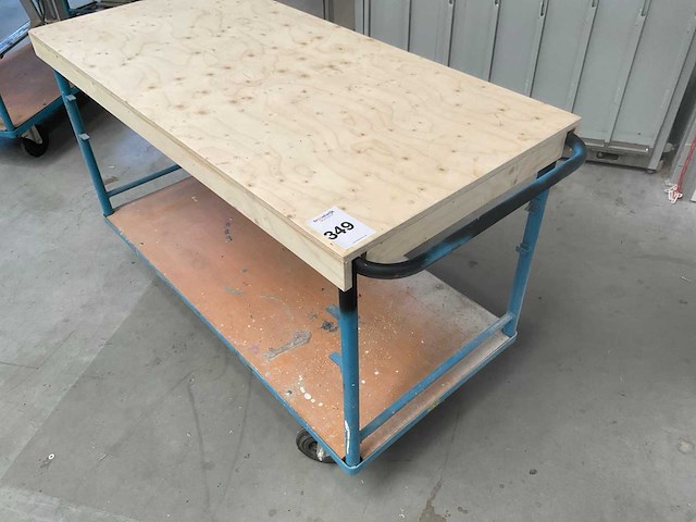 Verrijbare werktafel - afbeelding 1 van  2