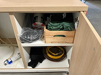 Verrijdbaar barmeubel met tap - afbeelding 5 van  6