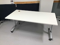 Verrijdbaar bureau met kabelgat (2x) - afbeelding 3 van  4