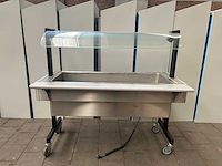 Verrijdbaar gekoeld saladebuffet met glazen overkapping