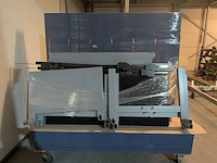 Verrijdbaar houten transportkar met diverse metalen profielen - afbeelding 2 van  6